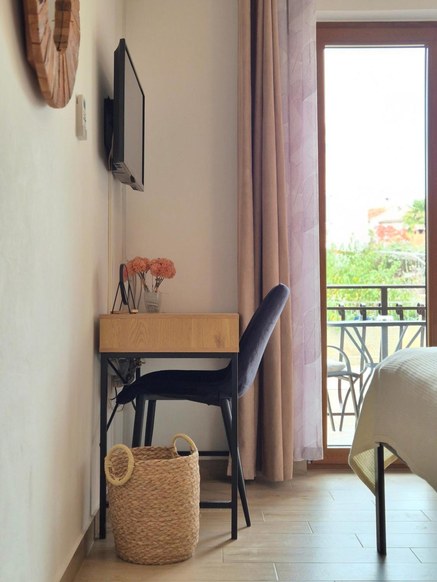 Apartments & Rooms Ivana Rovinj Room photo