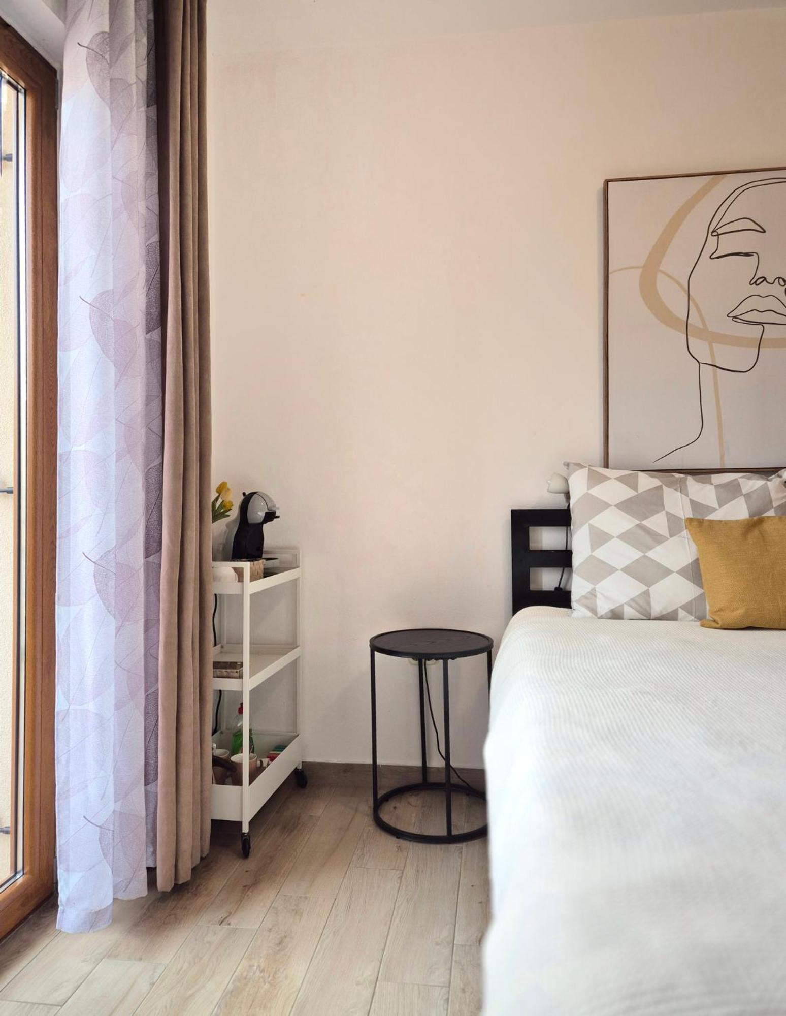 Apartments & Rooms Ivana Rovinj Room photo